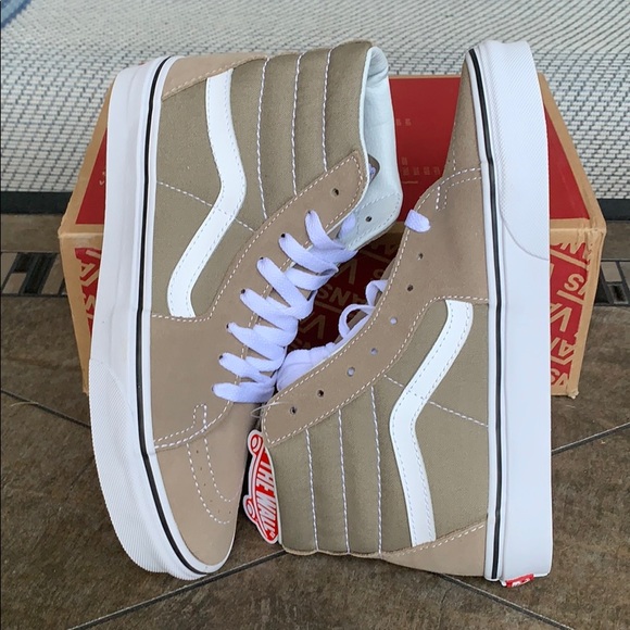 VANS SK8-Hi Desert Taupe/True White WMNS - Picture 6 of 16